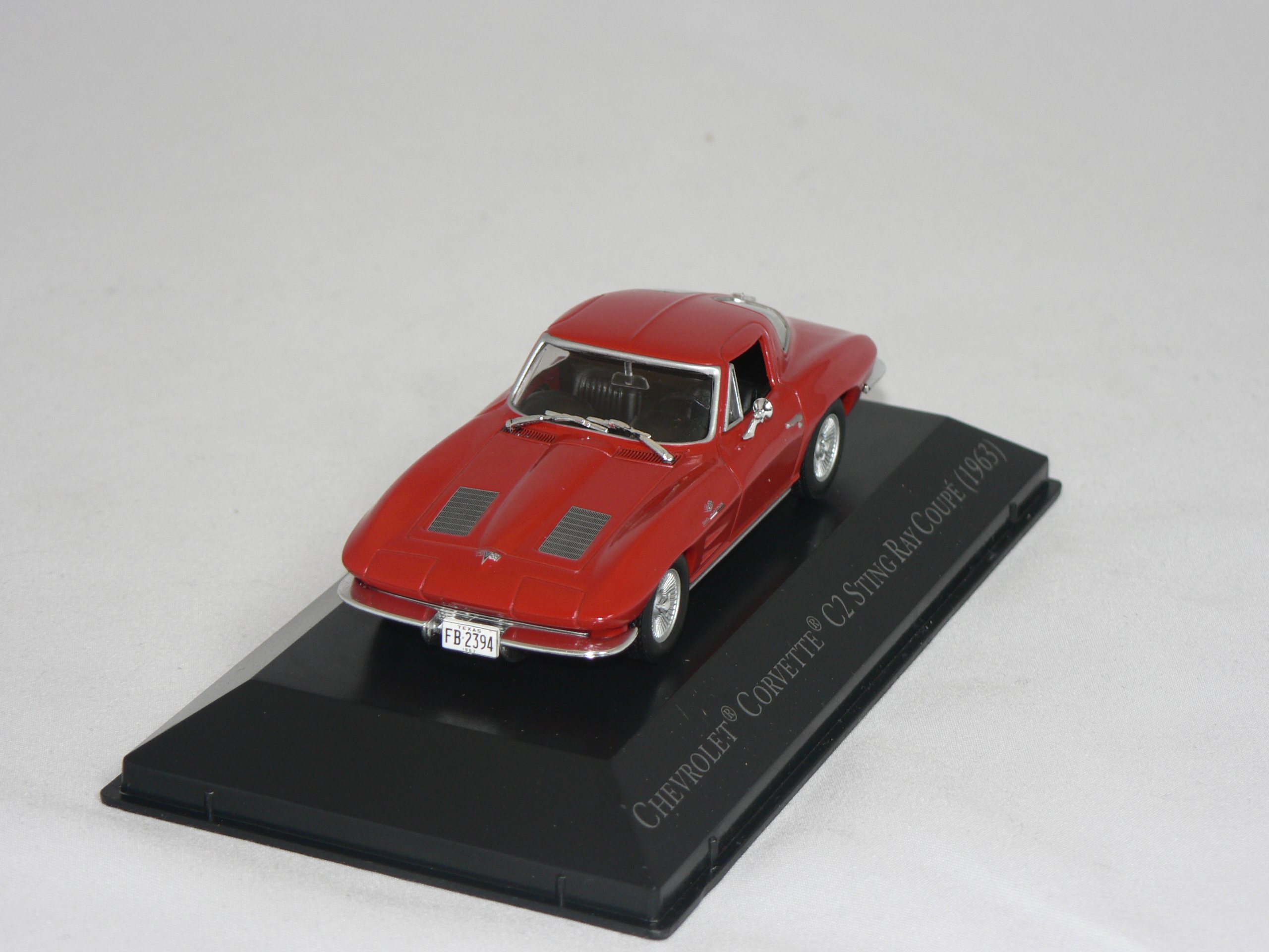 Chevrolet Corvette  C2 Stingray  -1967  1:43  Route 66