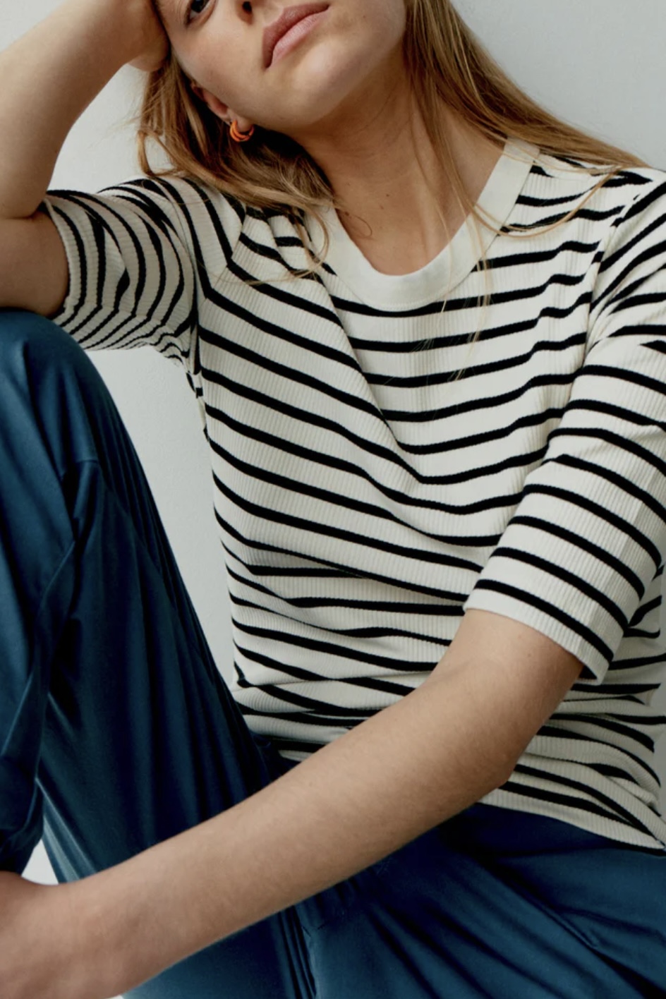 Penn & Ink NY - T-Shirt Stripe Ecru / Black - 2