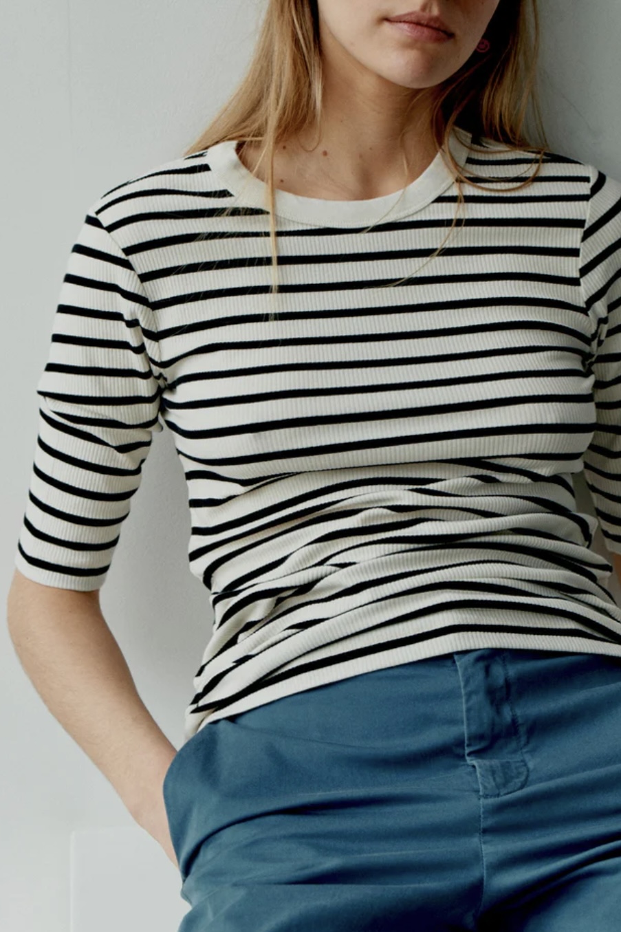 Penn & Ink NY - T-Shirt Stripe Ecru / Black