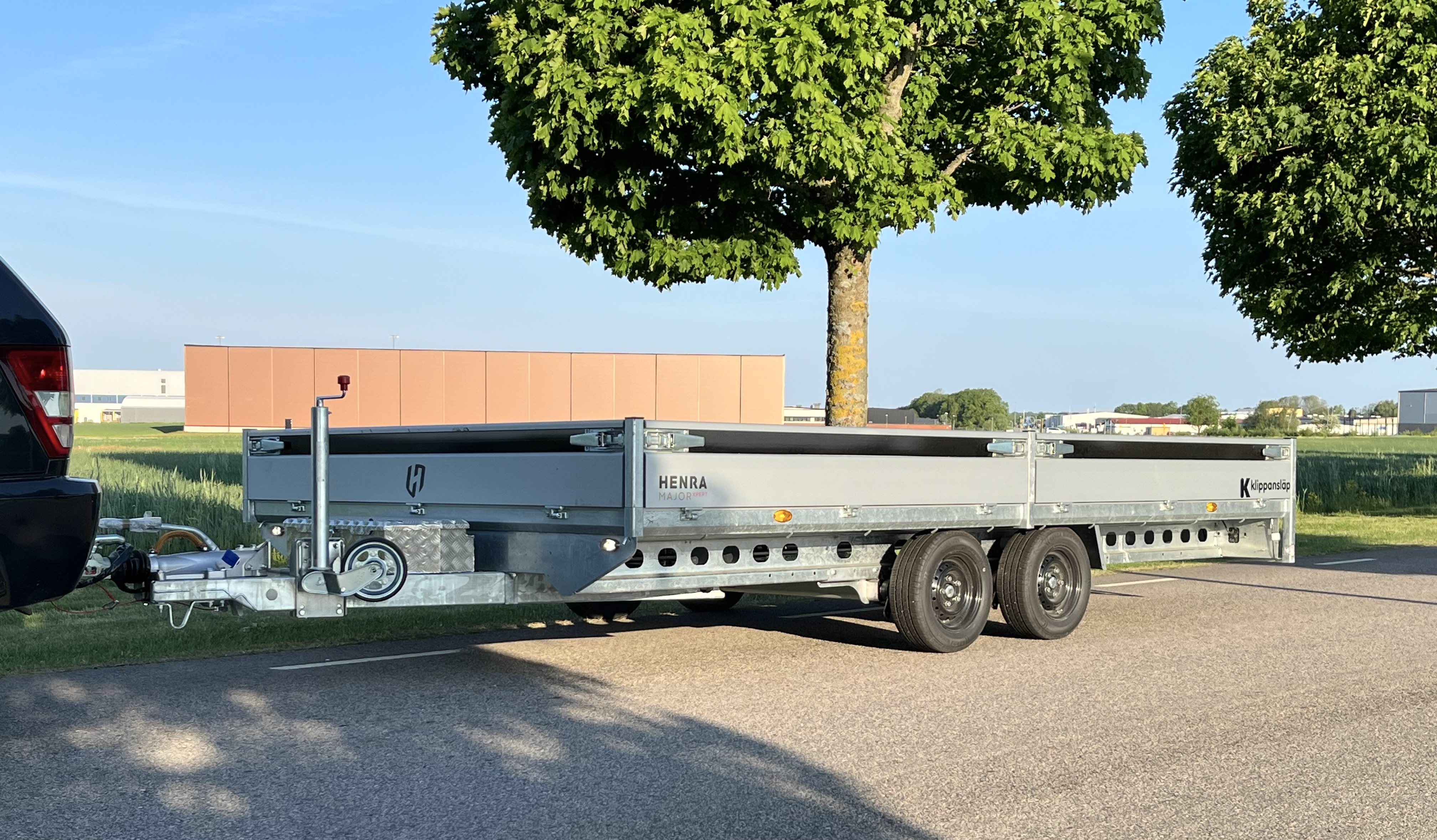 453 x 222 cm = 3500 kg = treaxlad Henra - 6