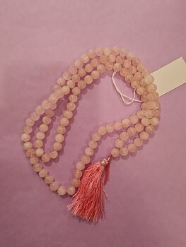 Rosenkvarts Mala