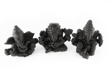 Svart Ganesha  i resin -  Visdomens gud och undanröjare av hinder - Set 3st
