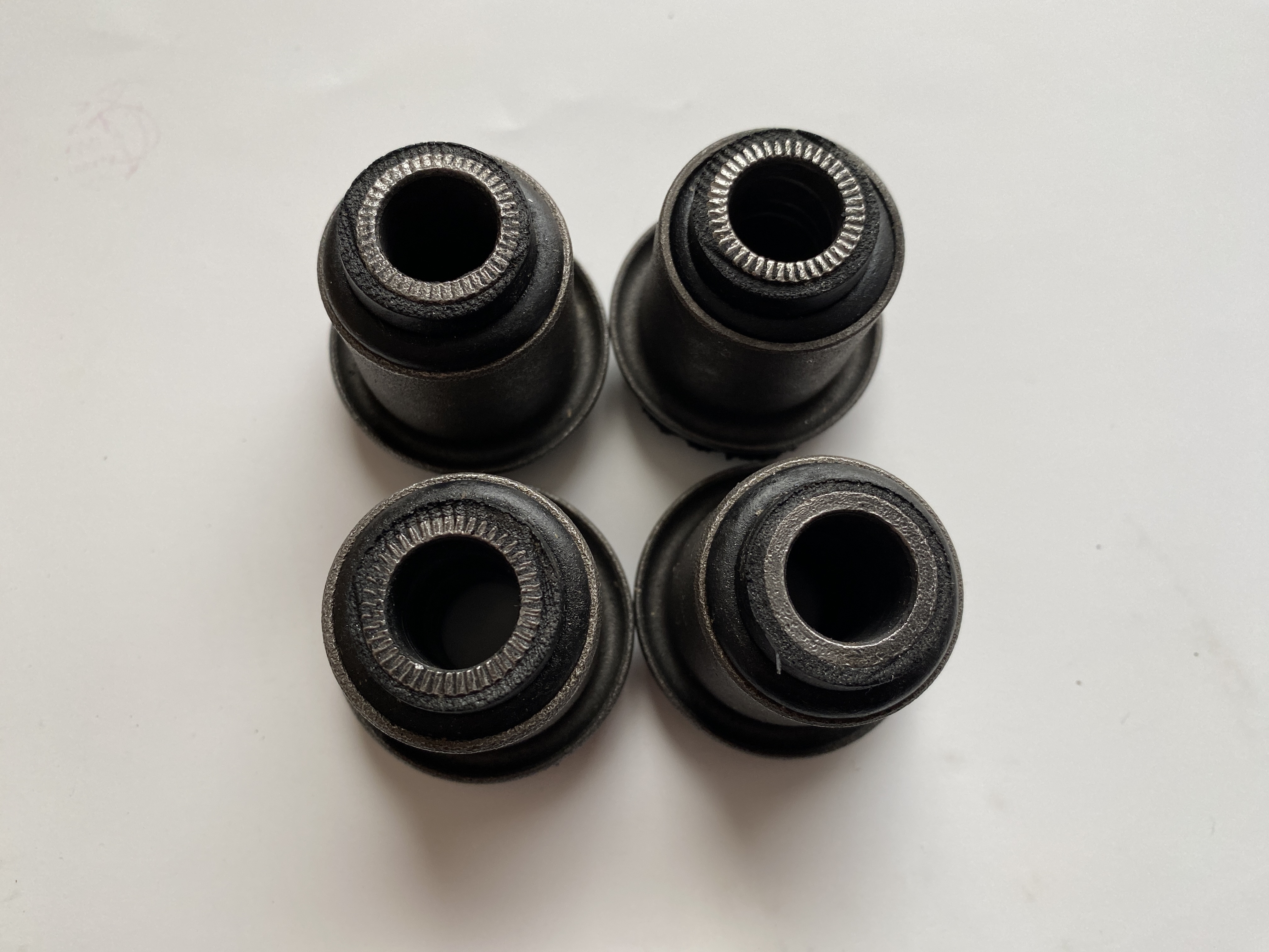 Upper track control arm bush set (x4) Ford Granada 