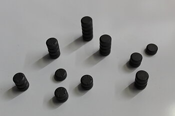 Magnet