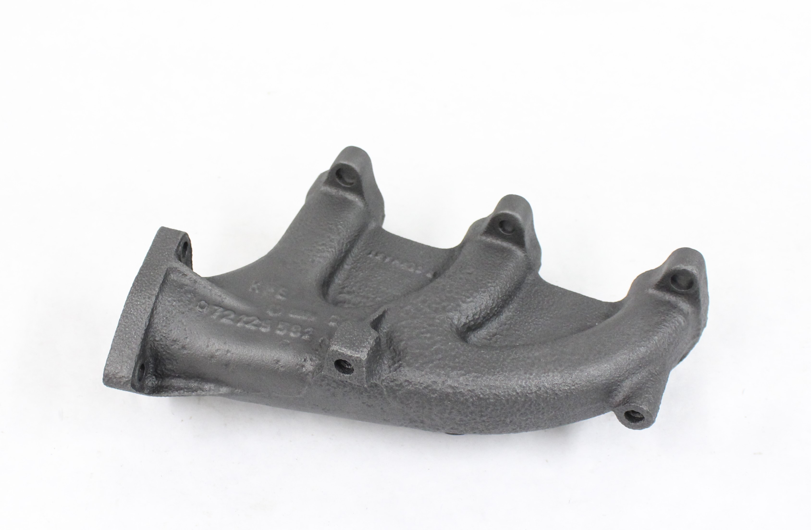 Exhaust manifold front, D24 2/700
