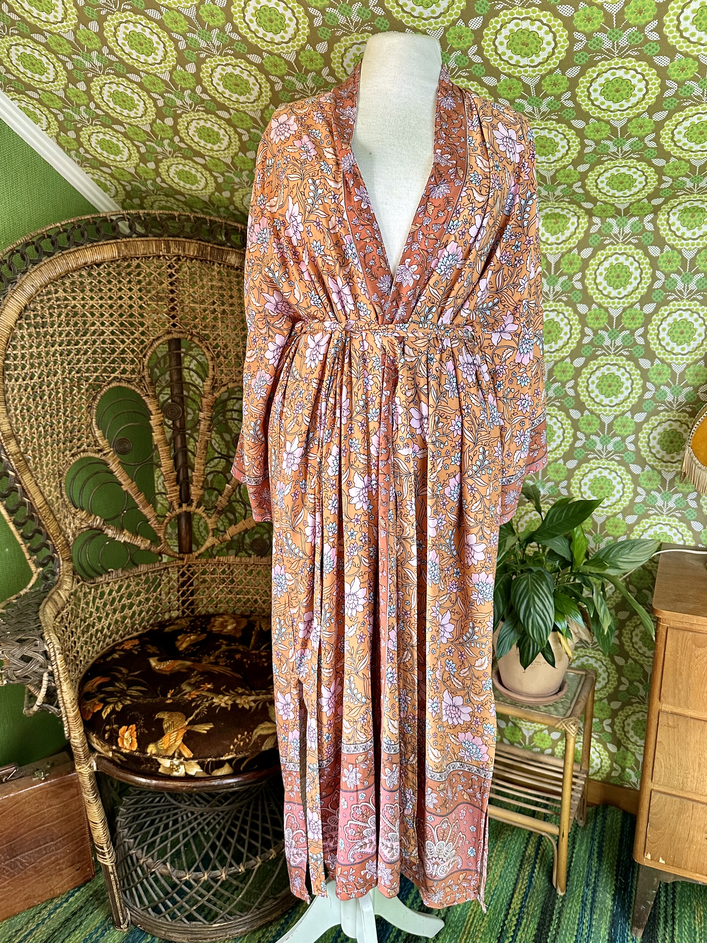 kimono  orange Bloom lång 