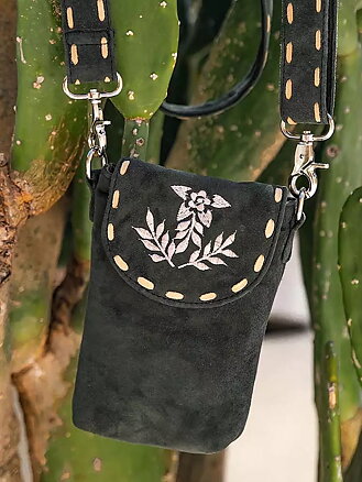 Belle Flower mobil bag  - mörk duvblå