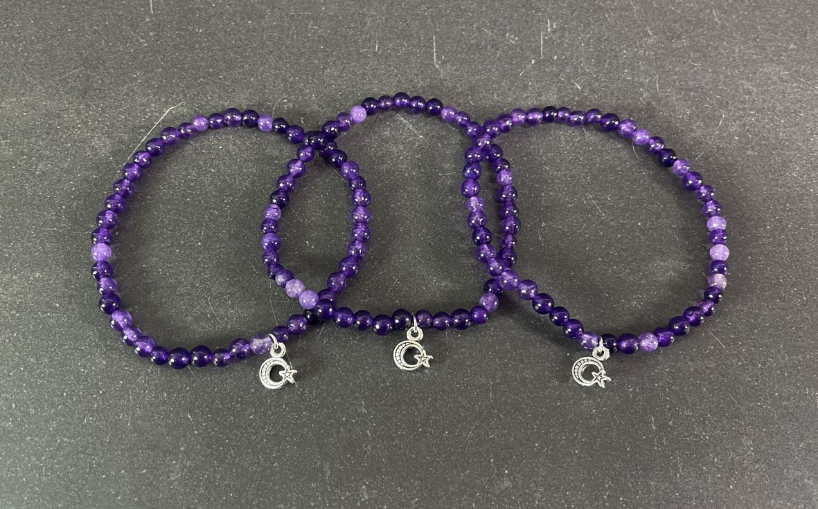 Ametist armband med halvmånehänge