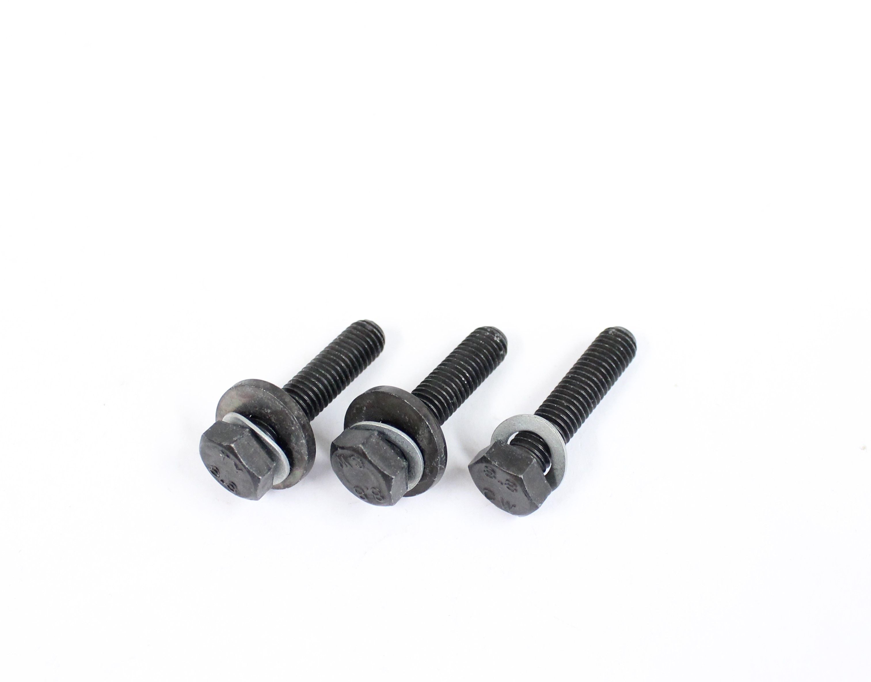 Mounting kit, waterpump D24