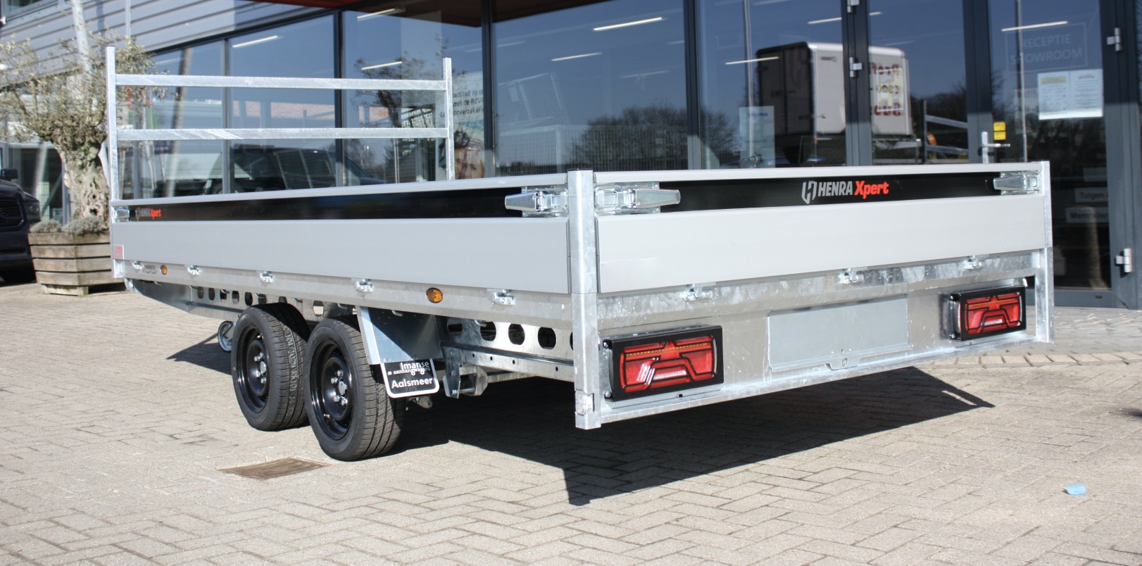 401 x 185 cm  : :  2000 - 2700 - 3000 - 3500 kg - Henra - 6