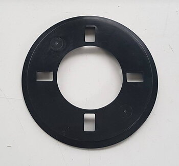 Plastic cover rear hub