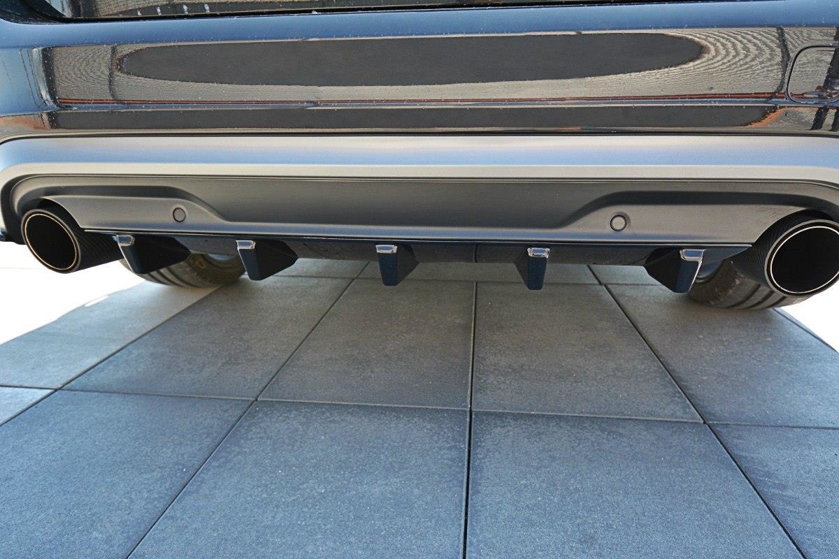 Bakre Valance Volvo V60 Polestar Facelift / Blanksvart - 4