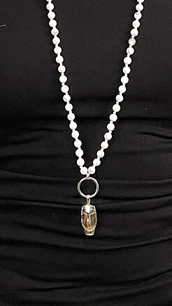  Necklace Face stone/ white