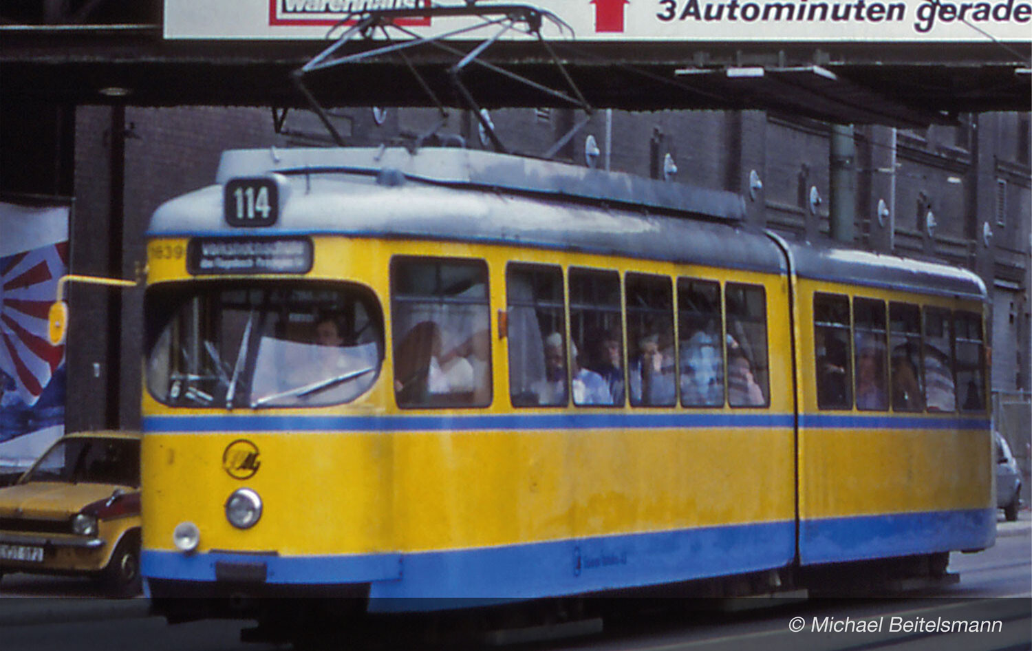 Tram Duewag GT6, one front light, yellow/blue livery "Essen", ep. IV-V