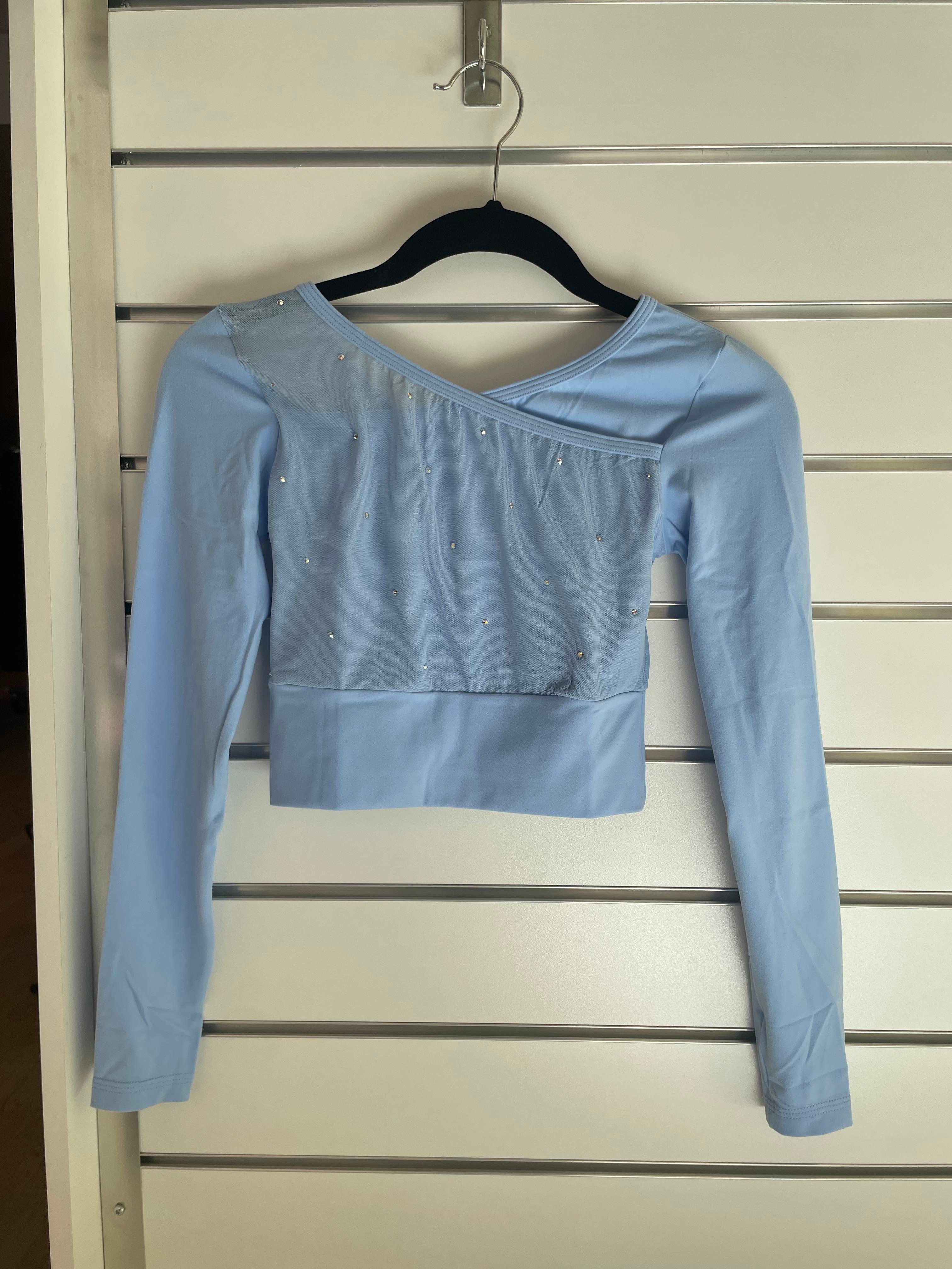 Långärmad ljusblå croptopp från Bolero med mesh i ryggen och kristaller - 4