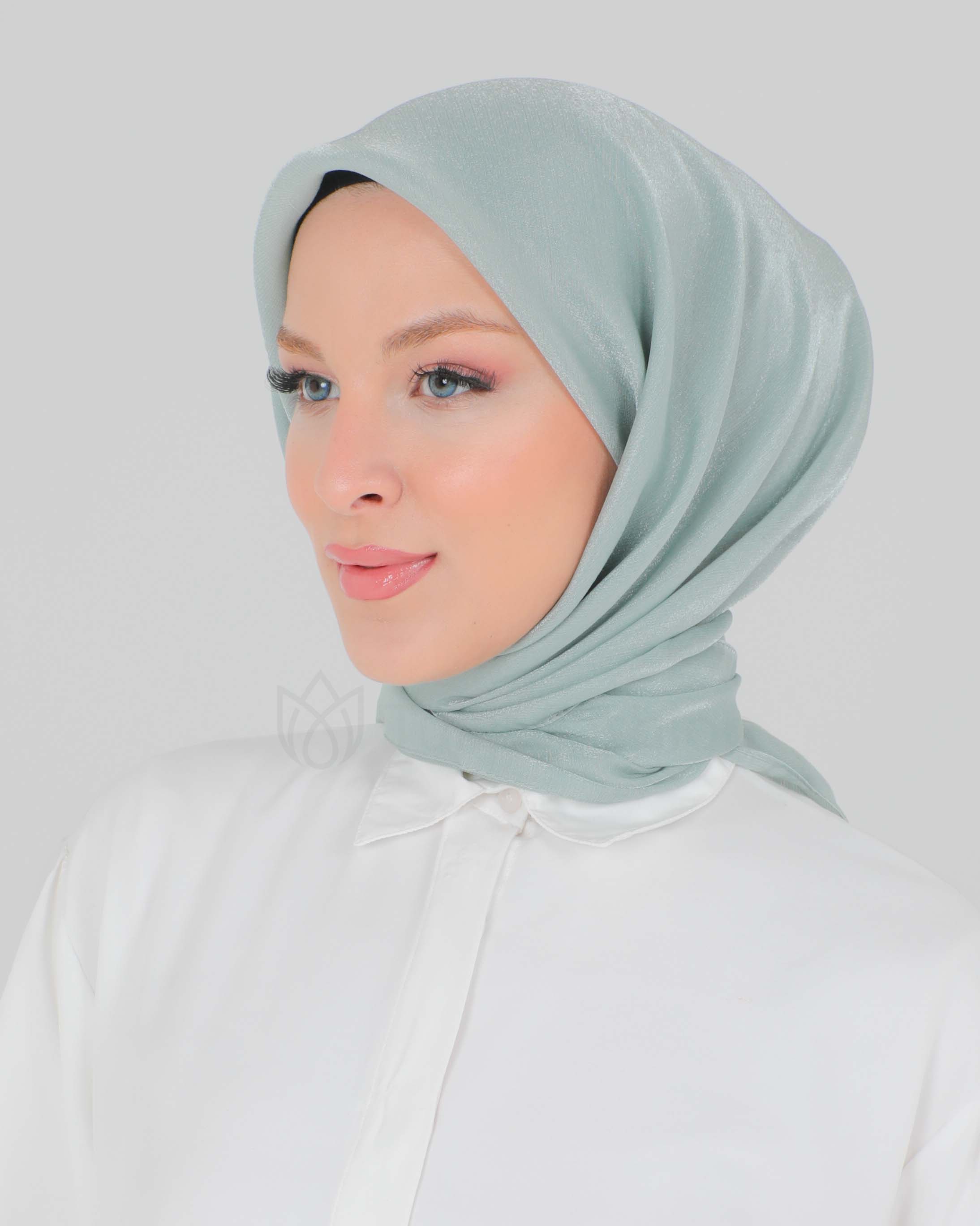 Hijab - Square shiny Hijab- Pistachio green
