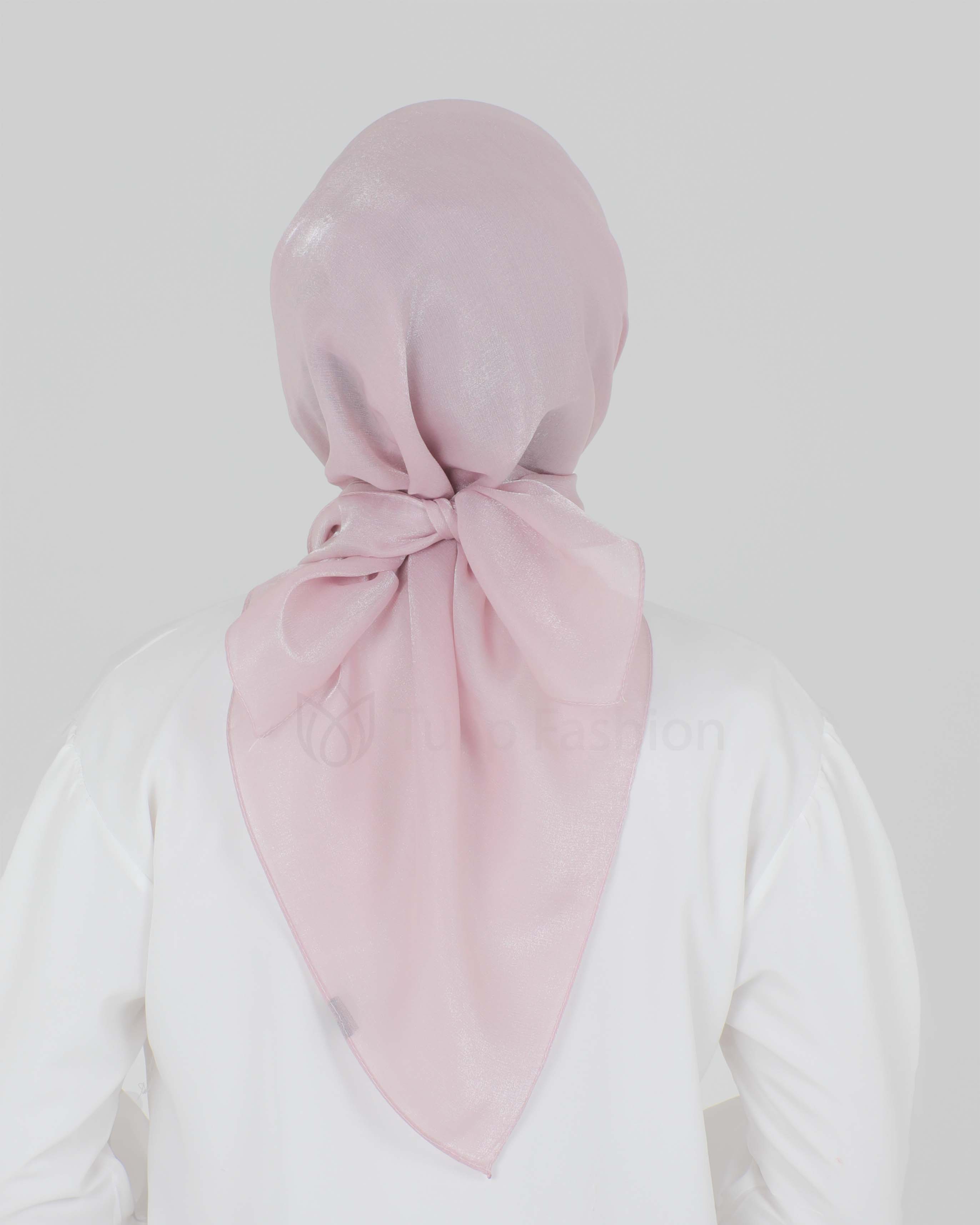 Hijab - Square shiny - Light pink - 4