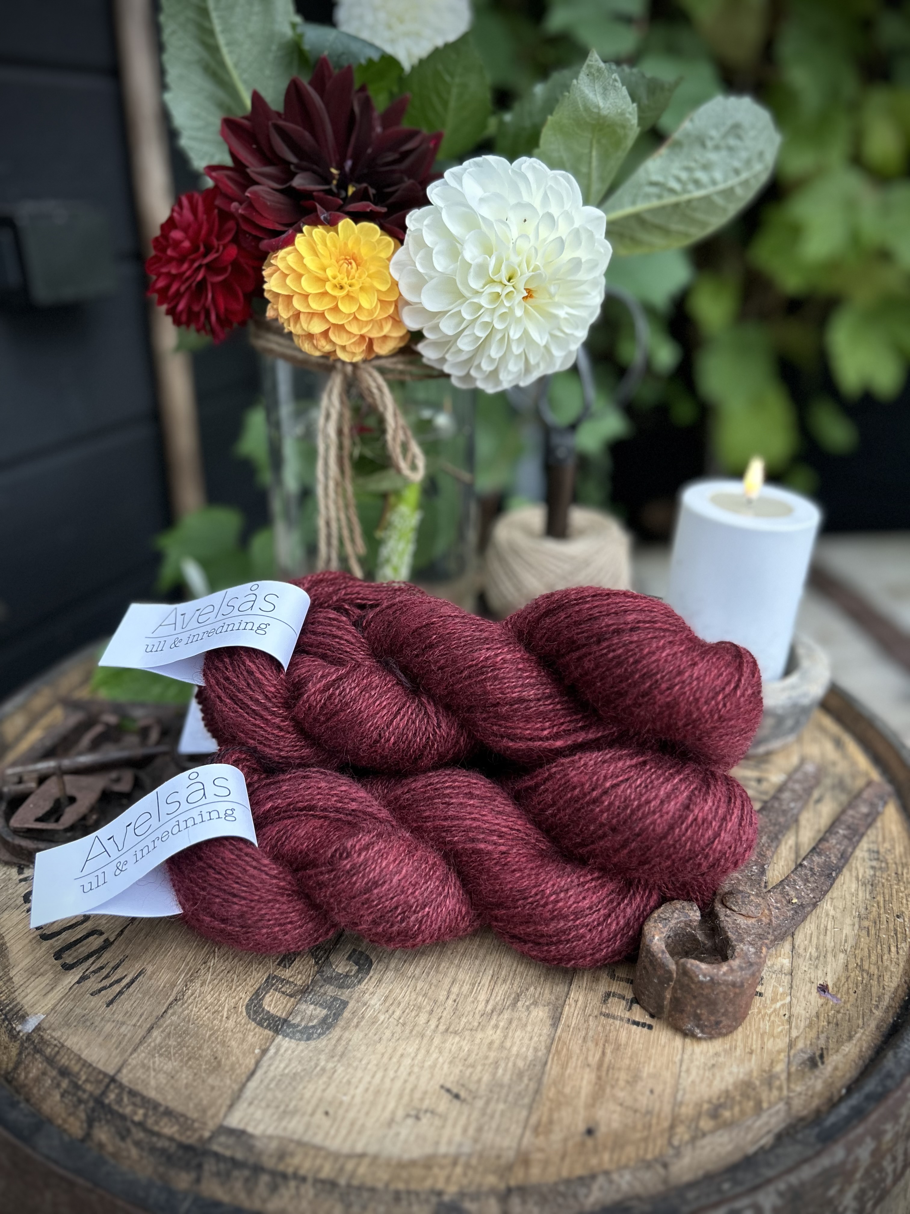 Blood top 2-thread Swordsheep yarn - 2