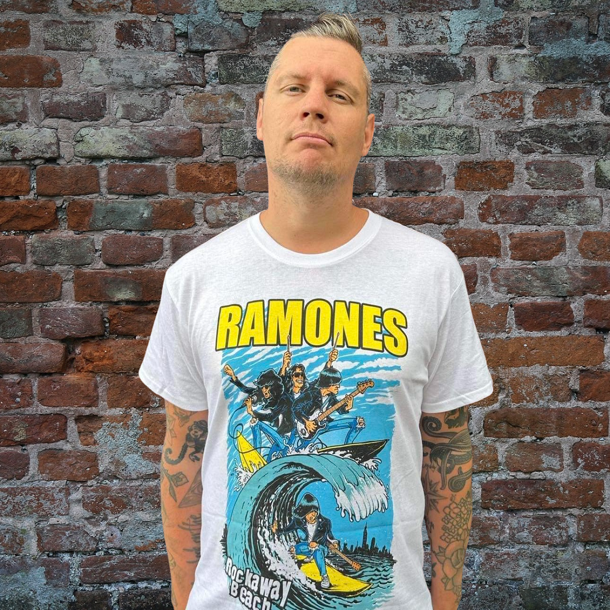 RAMONES - T-SHIRT, ROCKAWAY BEACH - 2
