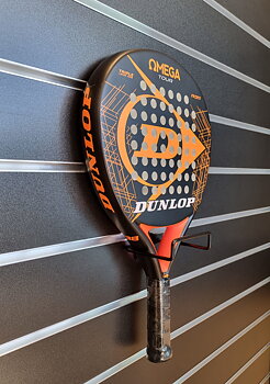 Padel/Tennis-rackhållare för spårpanel - Svart