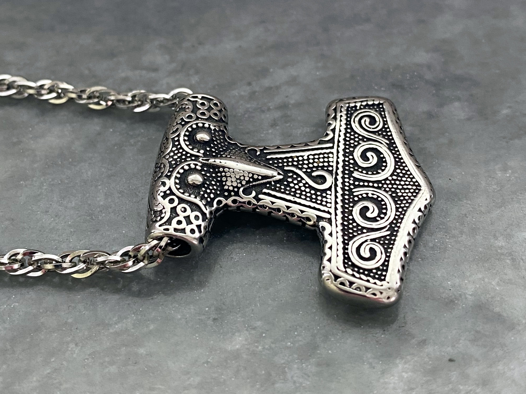 Mjölner Halsband i Rostfritt Stål, Torshammare Inspirerad av Skånehammaren, Viking Smycke - 3