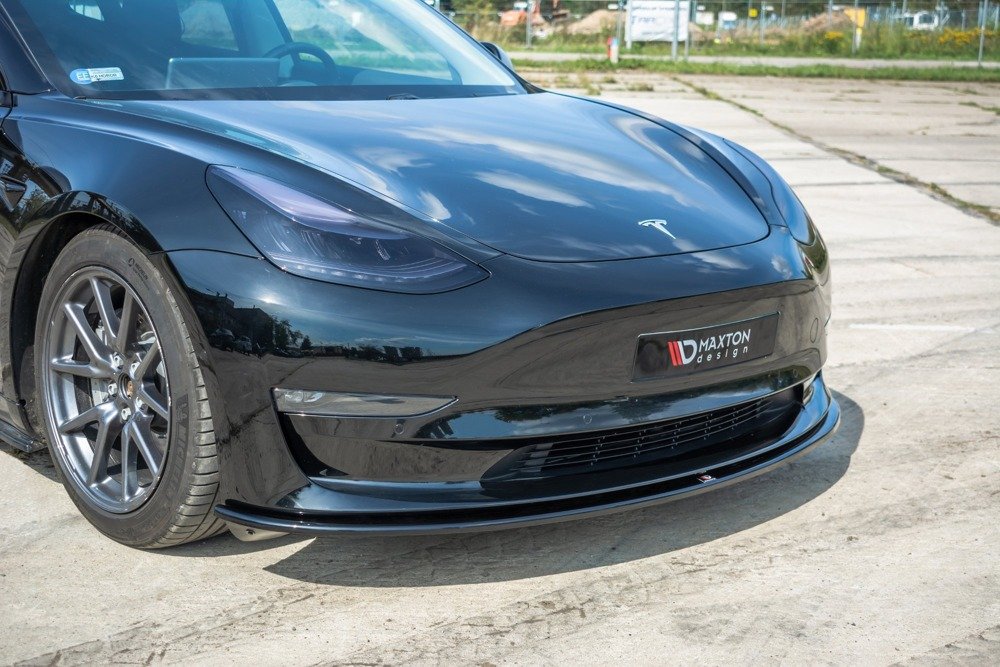 FRONT SPLITTER TESLA MODEL 3 / SVART - 2