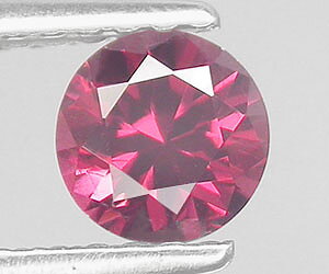 Granate rodolita natural con corte de diamante redondo de 0,61 ct de 5 mm
