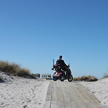 Skal jeg selv samle min gå-scooter?