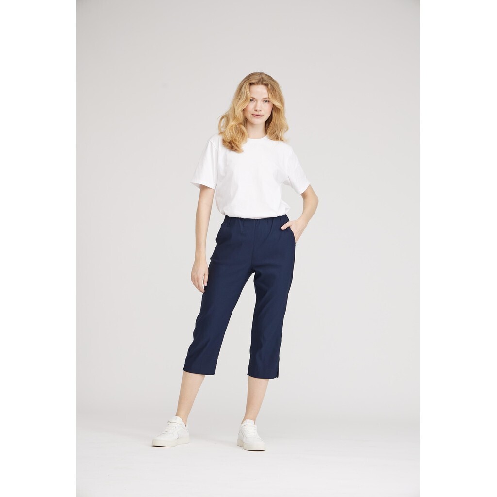 Taylor Regular Capri ML - Navy - LauRie