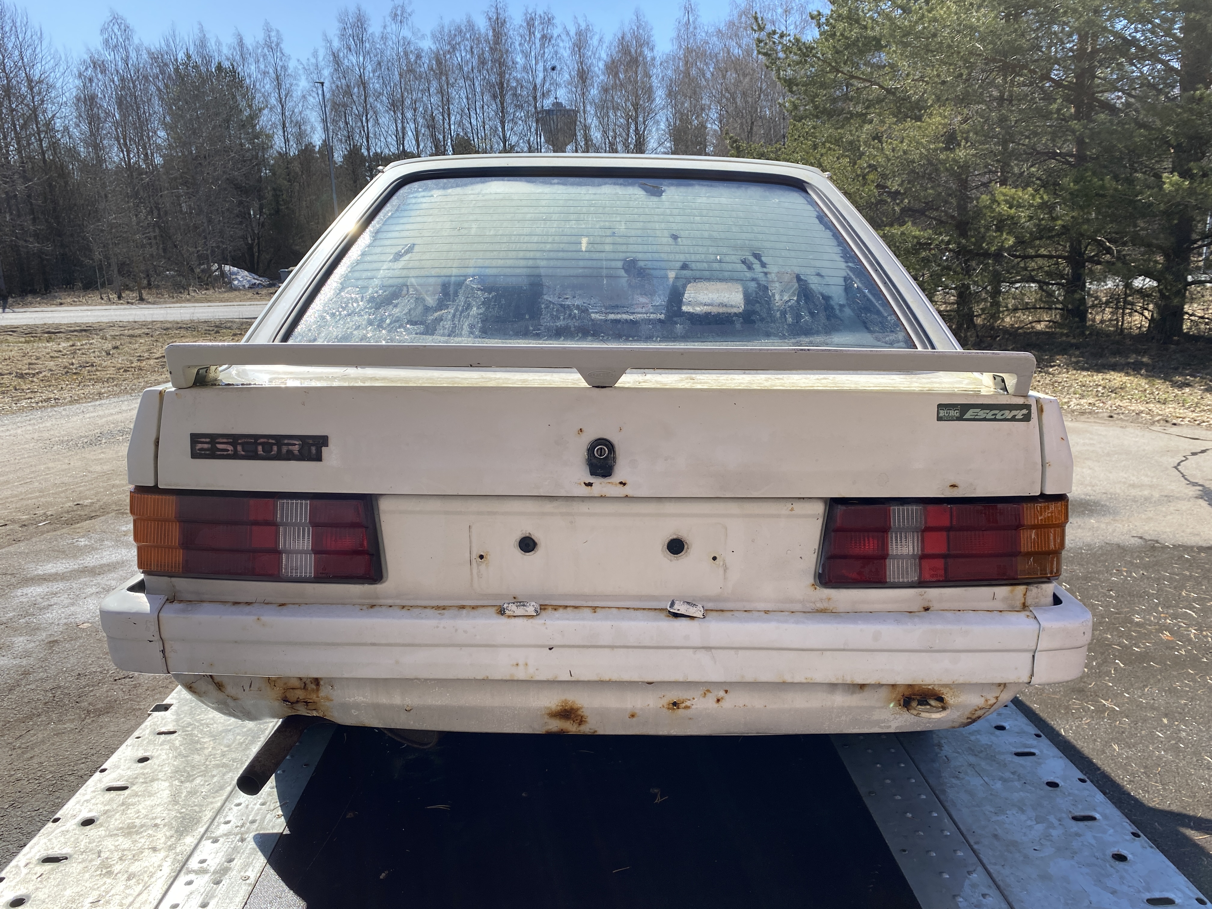 Ford Escort - Spare part car (parts for sale) - 3