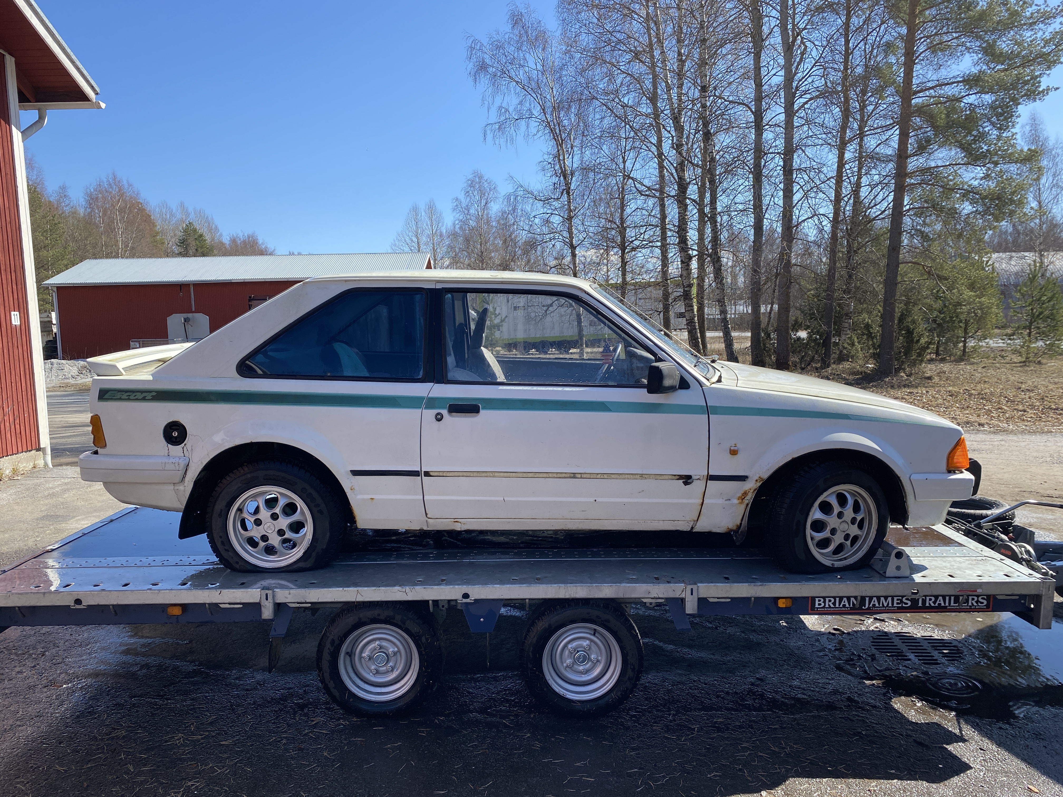 Ford Escort - Spare part car (parts for sale) - 4