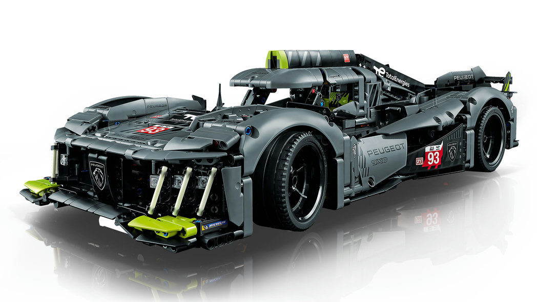 LEGO Technic - 42156 PEUGEOT 9X8 24H Le Mans Hybrid Hypecar - 4