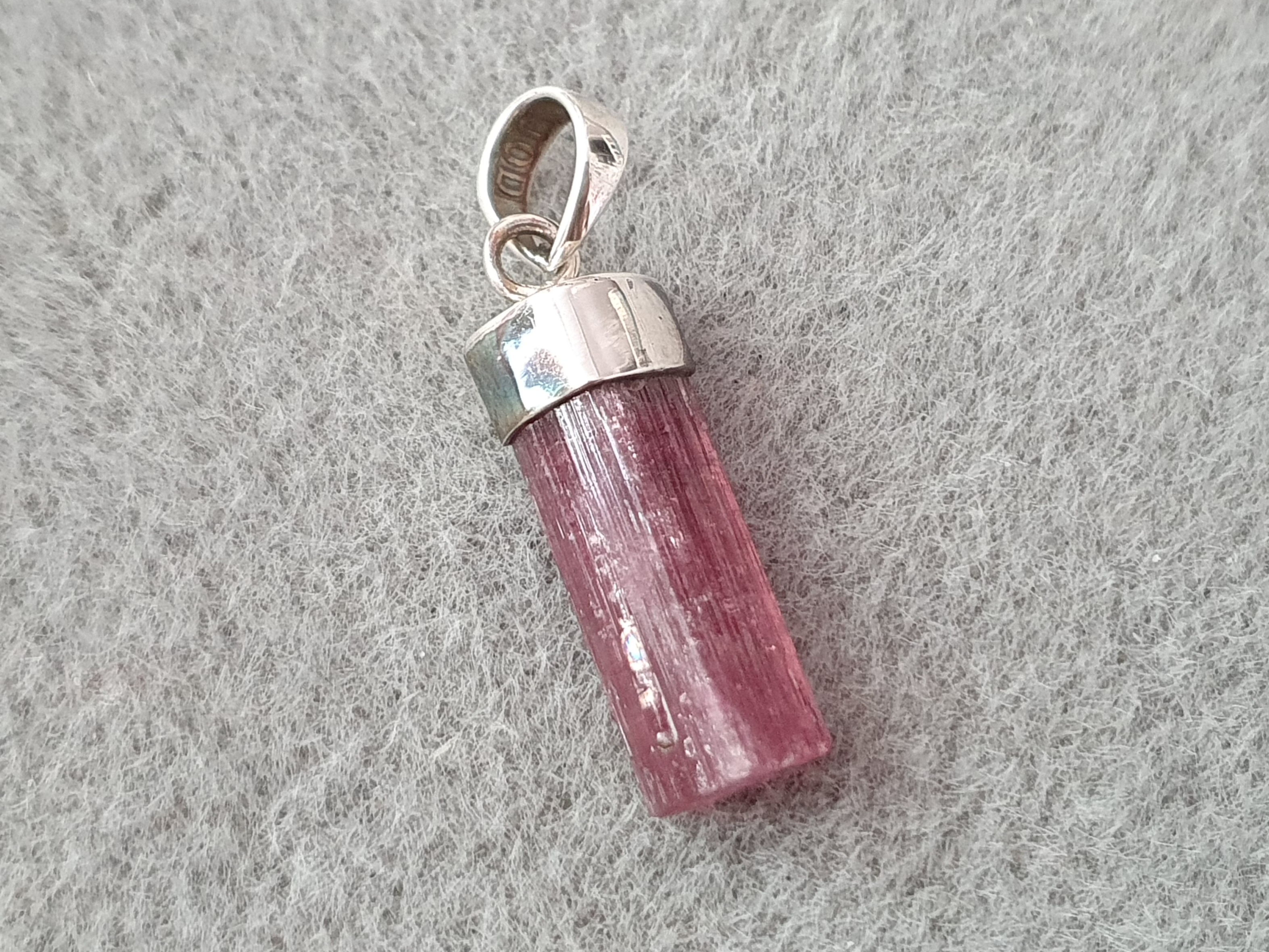Rubellite, crystal, pendant, 925 silver, crystal with polished end. ( pink tourmaline )
