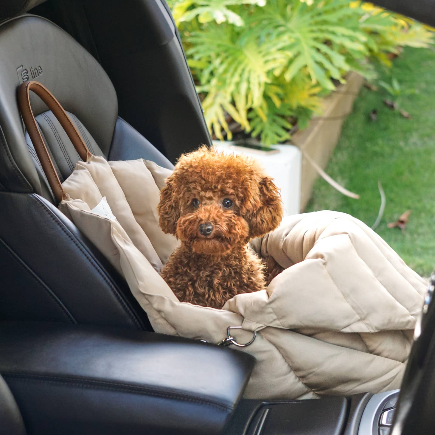 Fur & Whiskers Dog Bag Beige - 3
