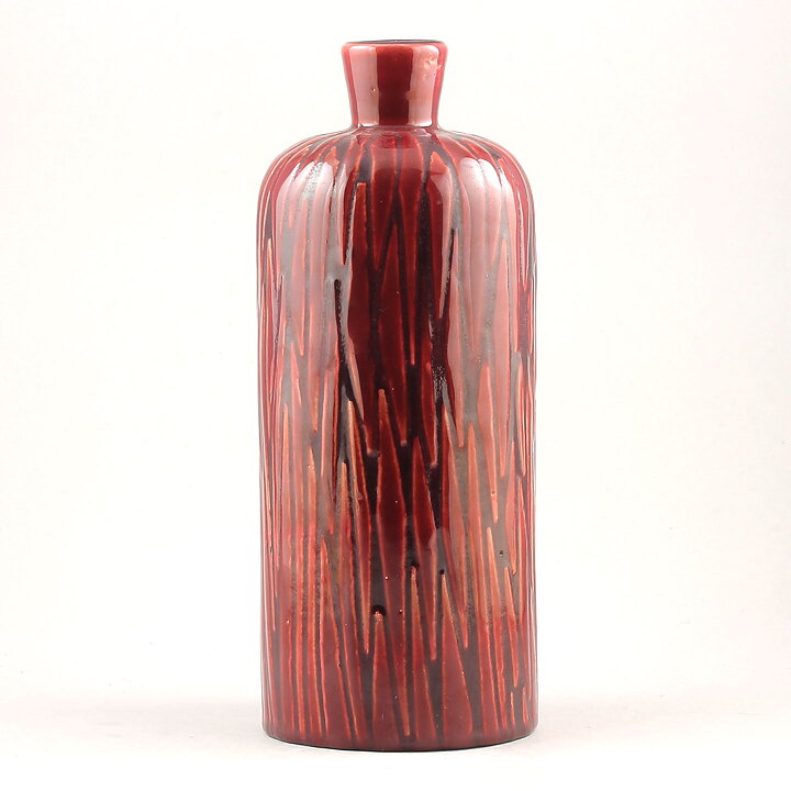Mari Simmulson (Tokyo 1952) Red Bottle Vase with Relief Decor 23 cm