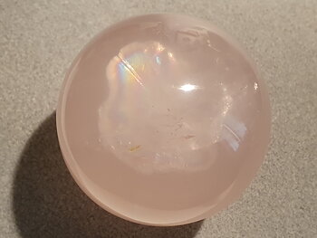 Star rose quartz ball diam. approx. 7,5cm. Madagskar (incl. stand)