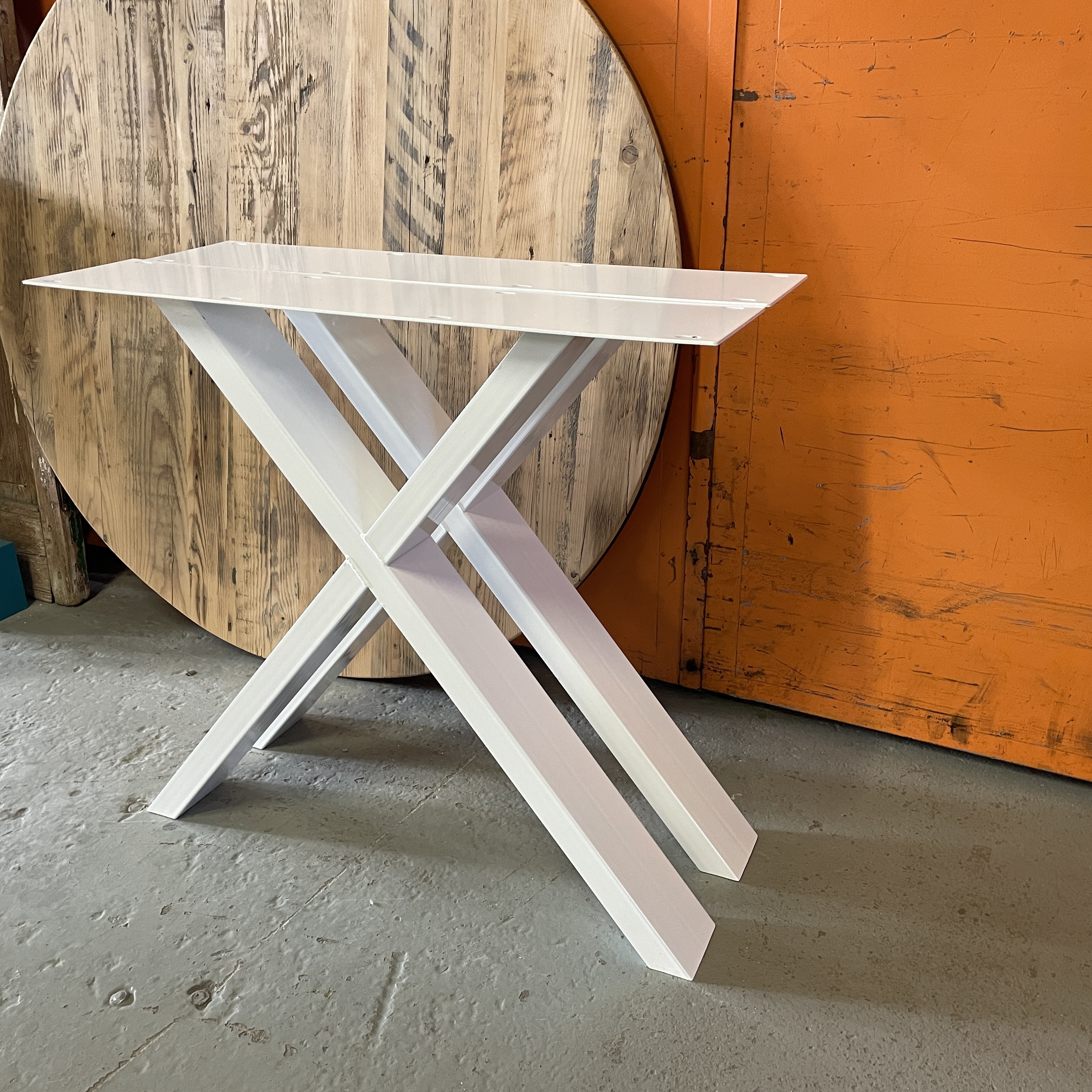 Bordsunderrede - X  CROSS FINE BASE  -  VIT