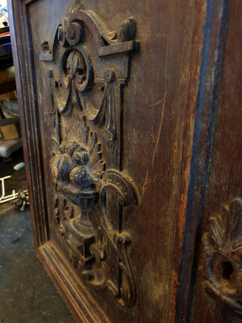 Cabinet door richly carved oak 19th century - 2