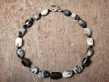 Halsband kristaller i svart turmalin, turmalinkvarts och svart onyx 925-silver