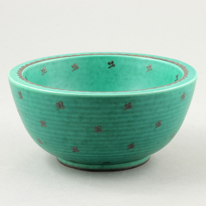 Wilhelm Kåge (Argenta 1959) Green Bowl with Silver Clover Decor 16 cm