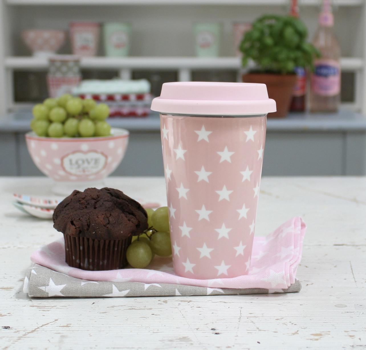Travel Mug från Krasilnikoff. 15 cm hög, rymmer340 ml