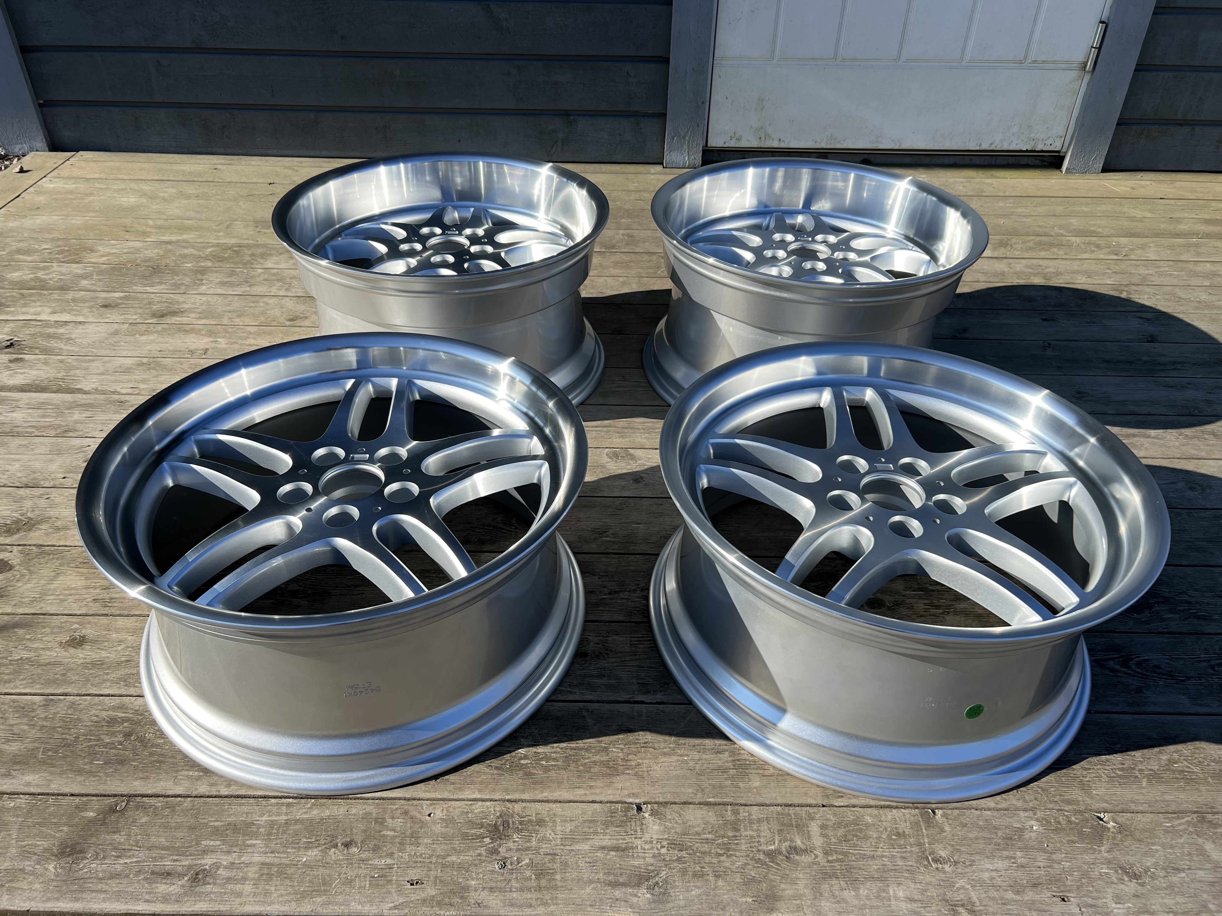18" M Parallell Silver/pol 5x120 - 5