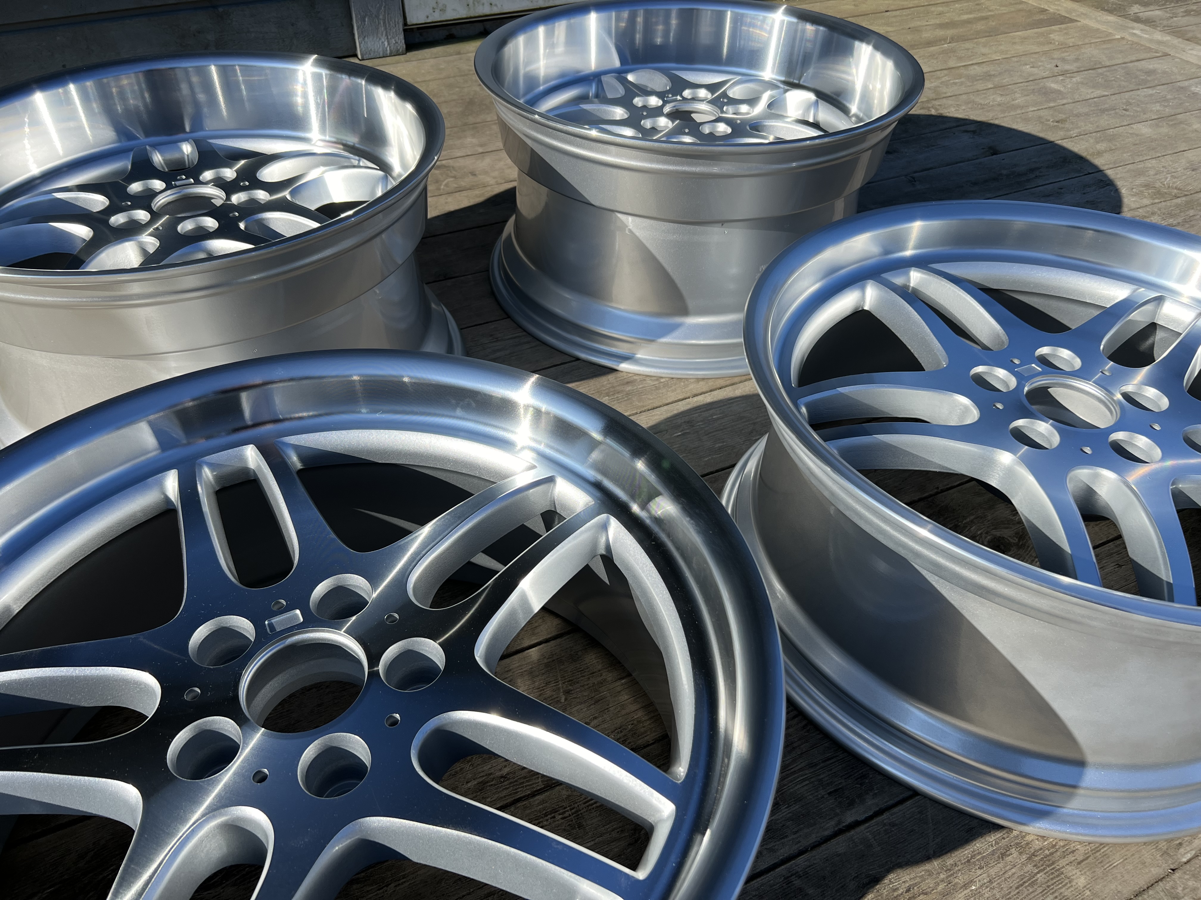 18" M Parallell Silver/pol 5x120 - 6