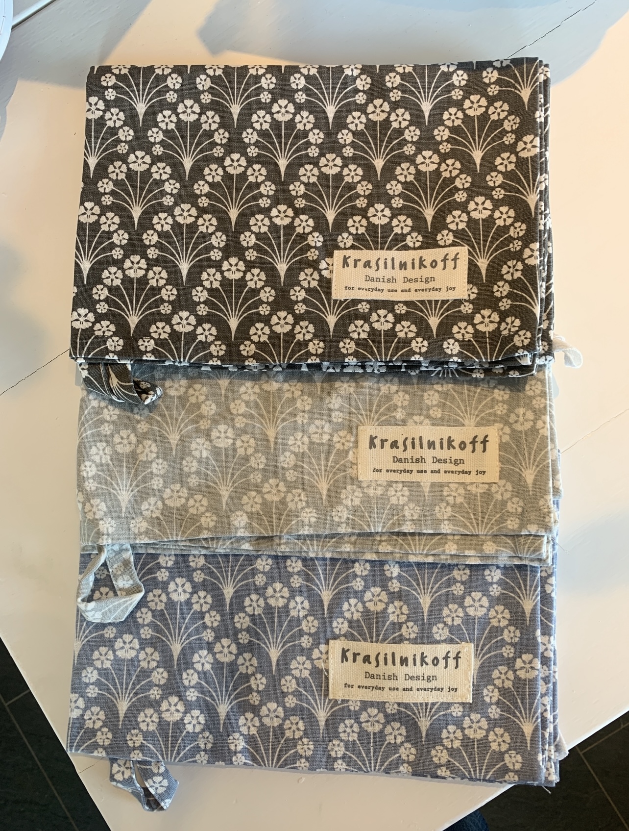 Kökshandduk Bouquet Krasilnikoff Standard 100 by Oeko-Tex