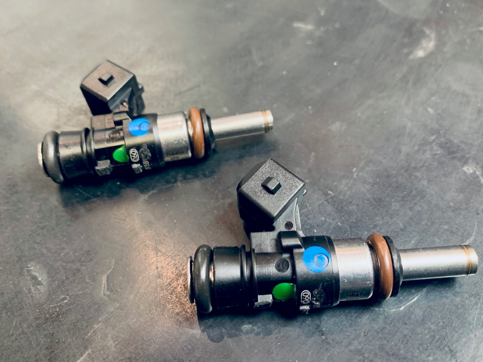 Buell/EBR 1125/1190 Helicon Motorsport injector Kit - 7