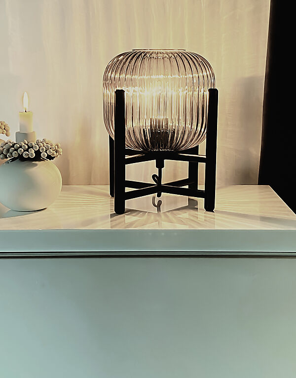 VINDA bordlampa liten, svart/rök - Aneta Lighting - 2