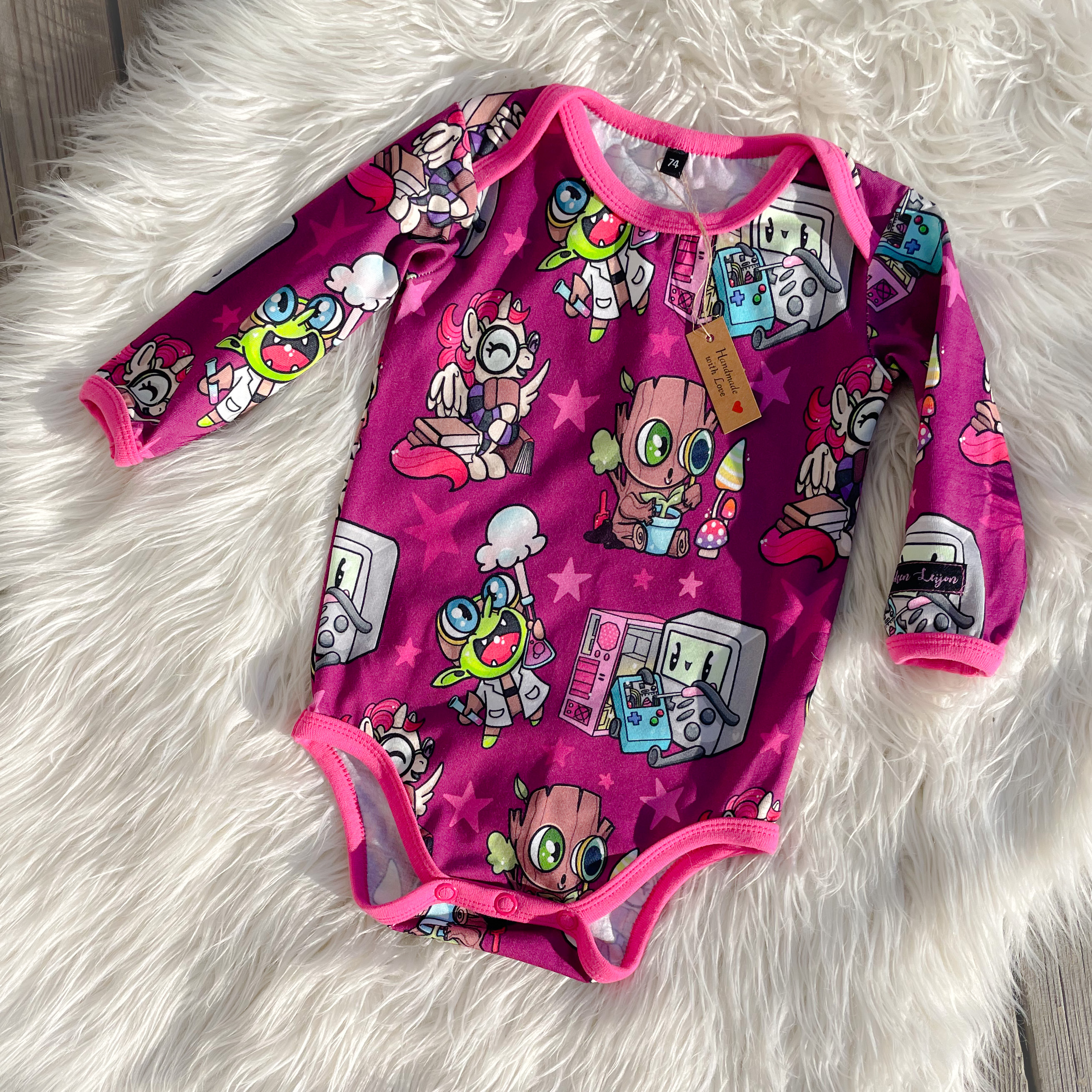 Body ”Nerds cerise” stl. 74