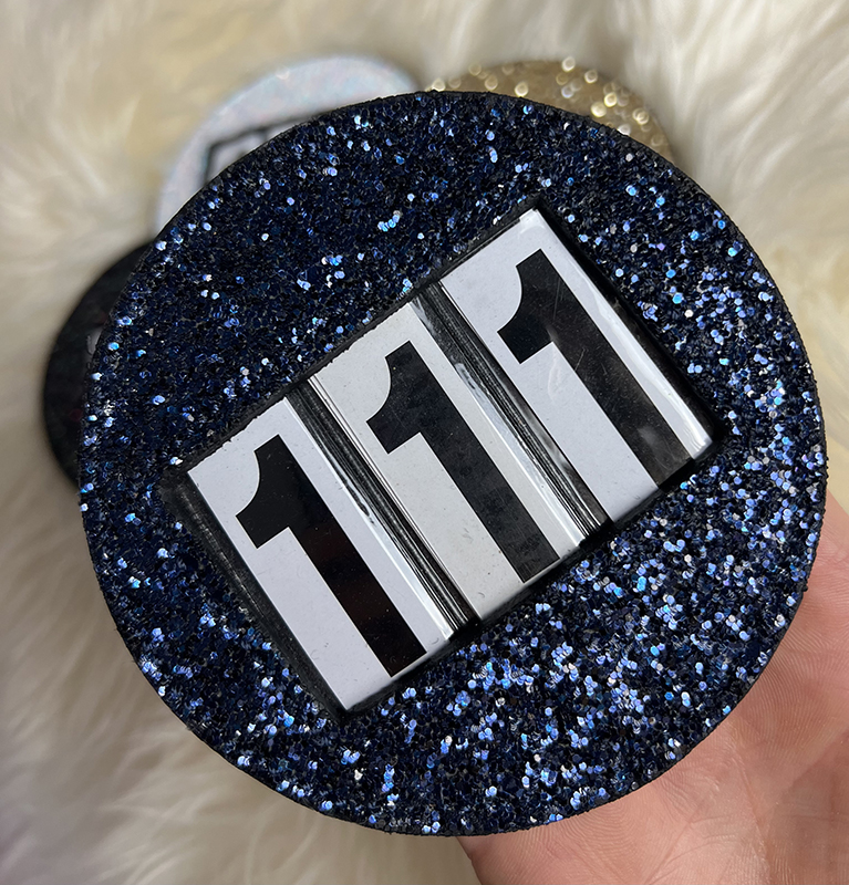 NUMMERLAPPAR GLITTER RUND - 5