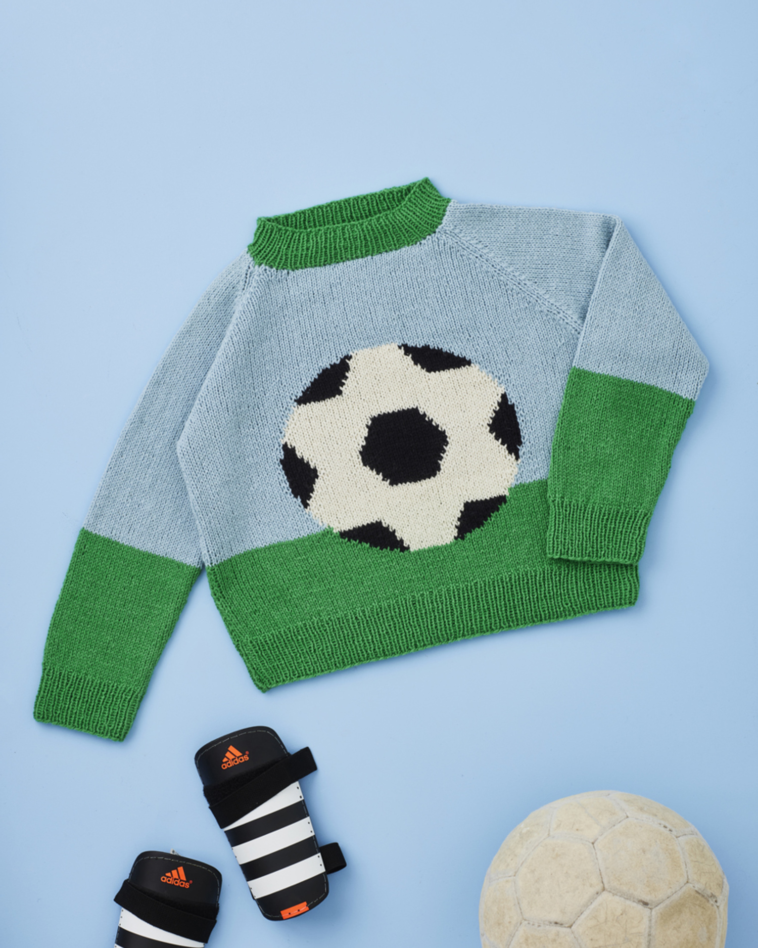 Tröja med fotboll/8934114