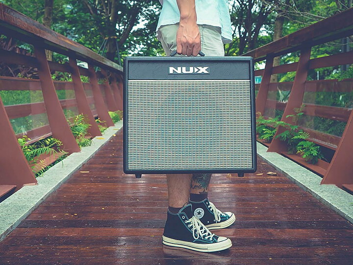 NUX Mighty 40 BT